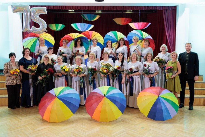 2025_kora "Varavīksne" 75 gadu jubileja